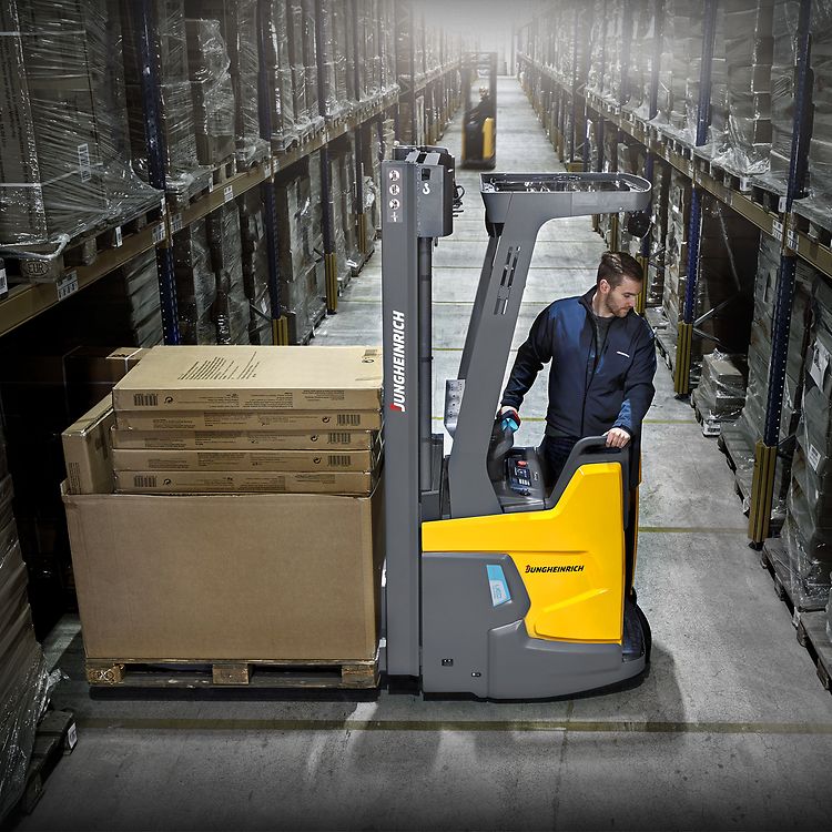 اجاره لیفتراک دستی در تهران